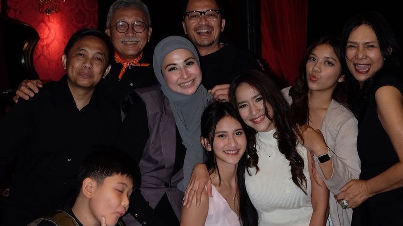 7 Potret Deswita Maharani dan Risma Nilawati di Perayaan Ultah Harleyava Princi