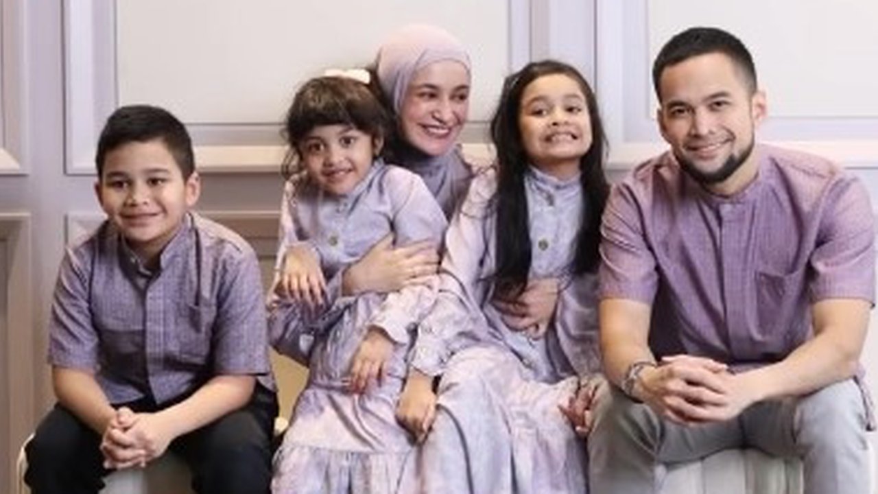Teuku Wisnu menyebut busana muslim mulai beradaptasi dengan tren mode dan makin luwes dari aspek pemilihan bahan dan warna tanpa abai pada aturan.