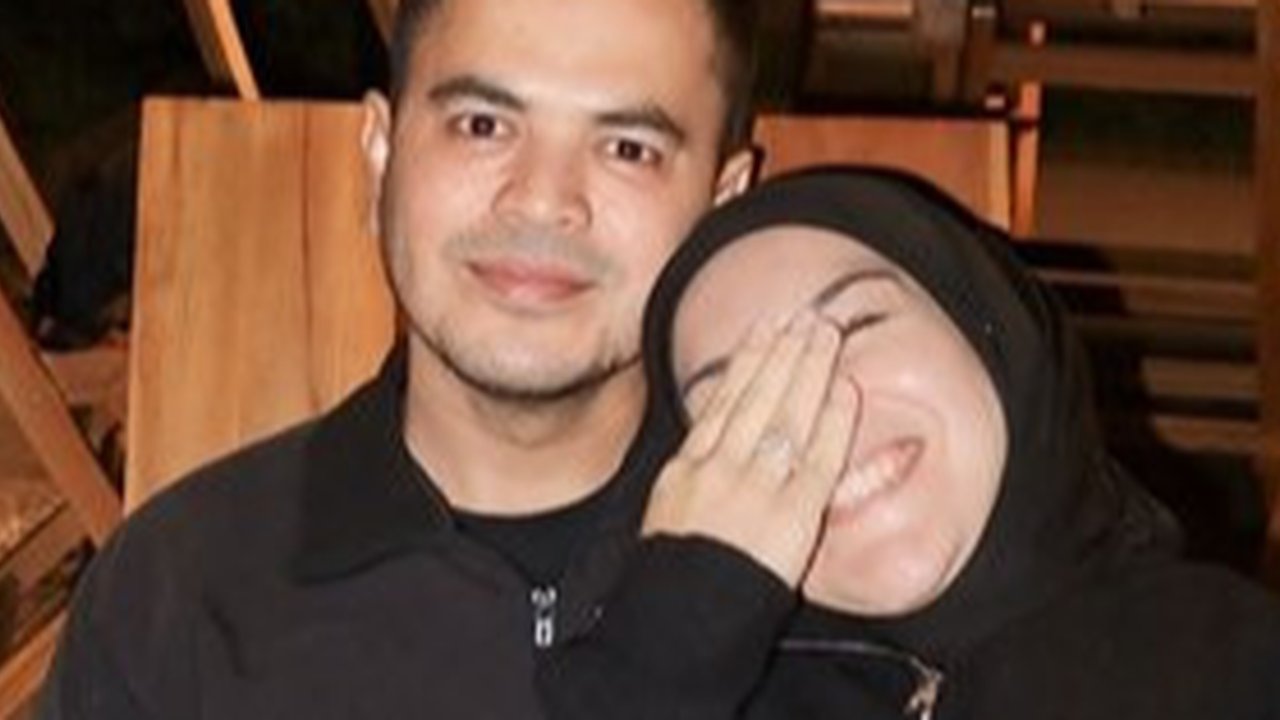 Sederet Keromantisan Irish Bella dan Haldy Sabri Liburan Bareng Sahabat, Makin Mesra - Lengket Satu Sama Lain