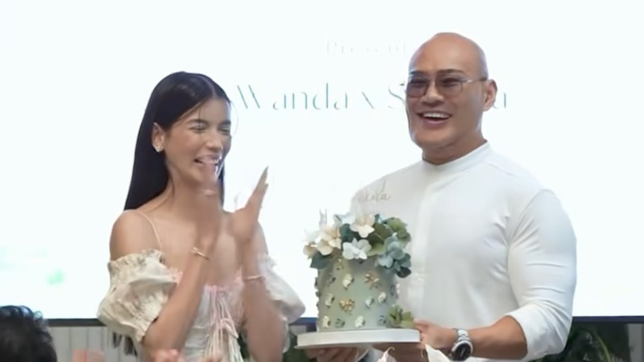 Potret Sabrina Chairunnisa Rayakan Ultah Bareng Deddy Corbuzier, Batal Dinner Romantis Demi Pekerjaan