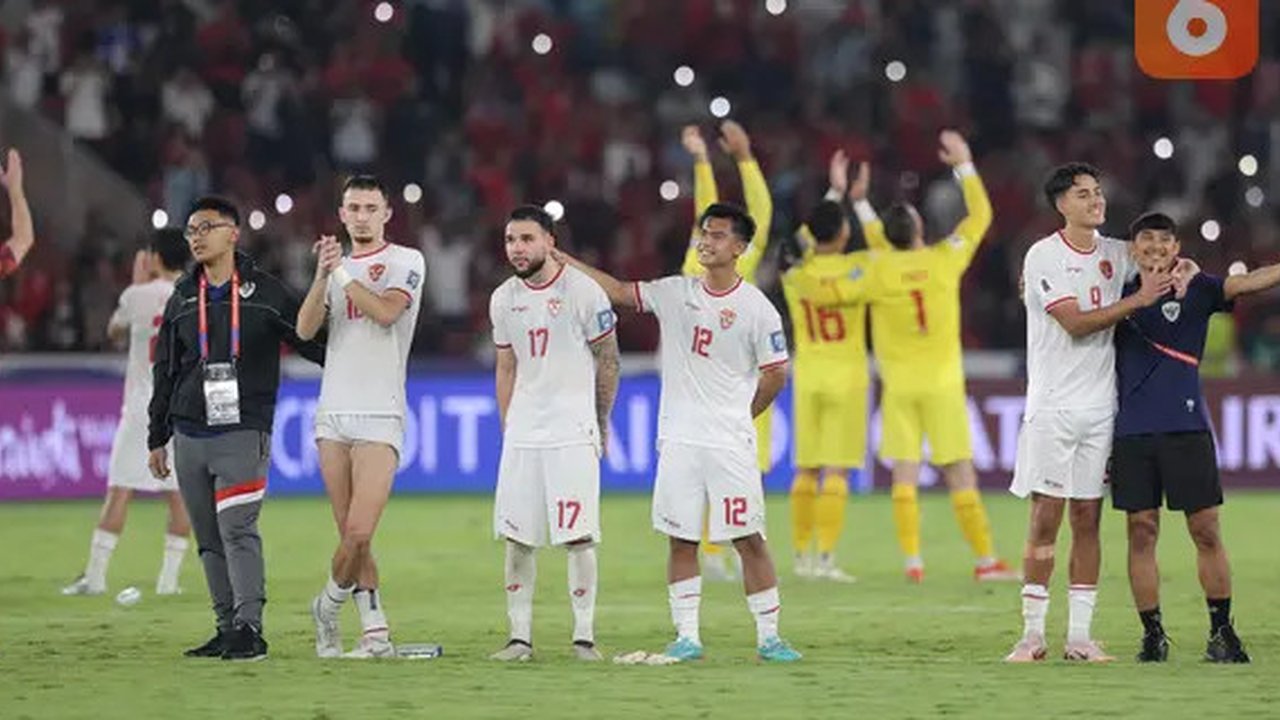Peringkat Timnas Indonesia diprediksi melesat setelah mengalahkan Arab Saudi 2-0. Skuad Garuda melibas Green Falcons pada matchday keenam putaran ketiga Kualifikasi Piala Dunia 2026 di Sta