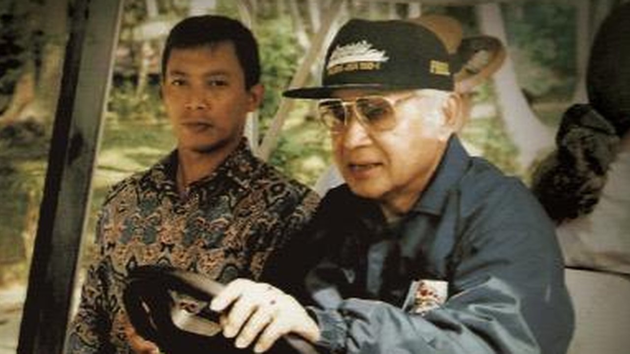 Soeharto dan Issantoso