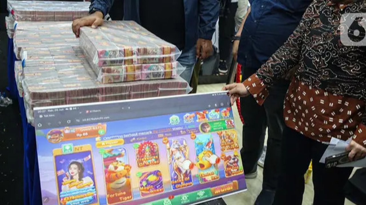 Rata-rata mereka yang terjerat perjudian online merupakan masyarakat kelas menengah ke bawah. (Liputan6.com/Angga Yuniar)