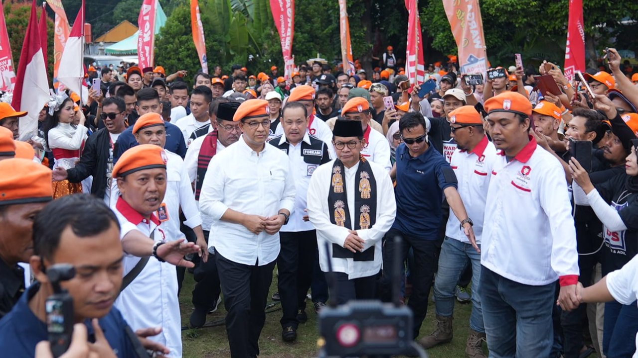 Berbagai peristiwa politik kemarin, Kamis (21/11), telah menjadi perbincangan publik, mulai dari Anies Baswedan mendukung pasangan Pramono Anung-Rano Karno, ...