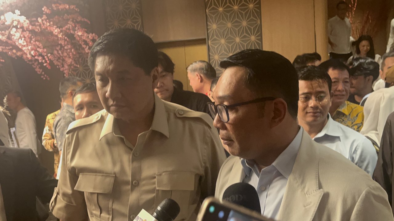 <p>Politikus Partai Gerindra Maruarar Sirait saat mendampingi calon gubernur Ridwan Kamil kampanye di kawasan Pantai Indah Kapuk (PIK), Jakarta Utara, Jumat malam (22/11/2024). (Liputan6.com/Winda Nelfira)</p>