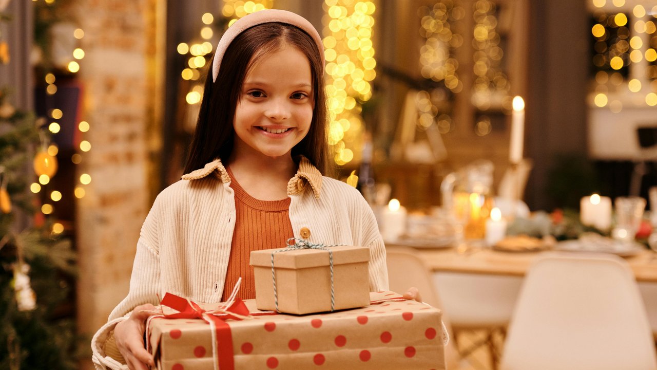 Cari Kado Natal untuk Anak? Temukan 10 Rekomendasi Hadiah yang Tak Terlupakan bagi Mereka