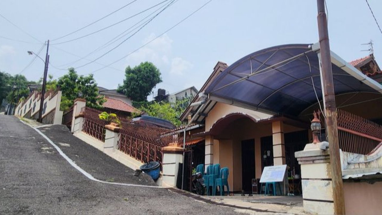 Suasana rumah GRO, siswa SMKN 4