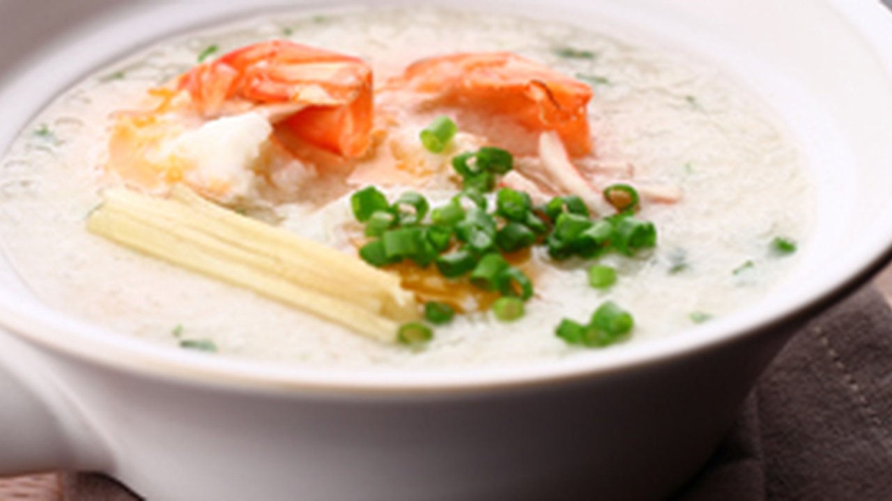 Lezatnya Bubur Lambuk, Sajian Berbuka Khas Malaysia