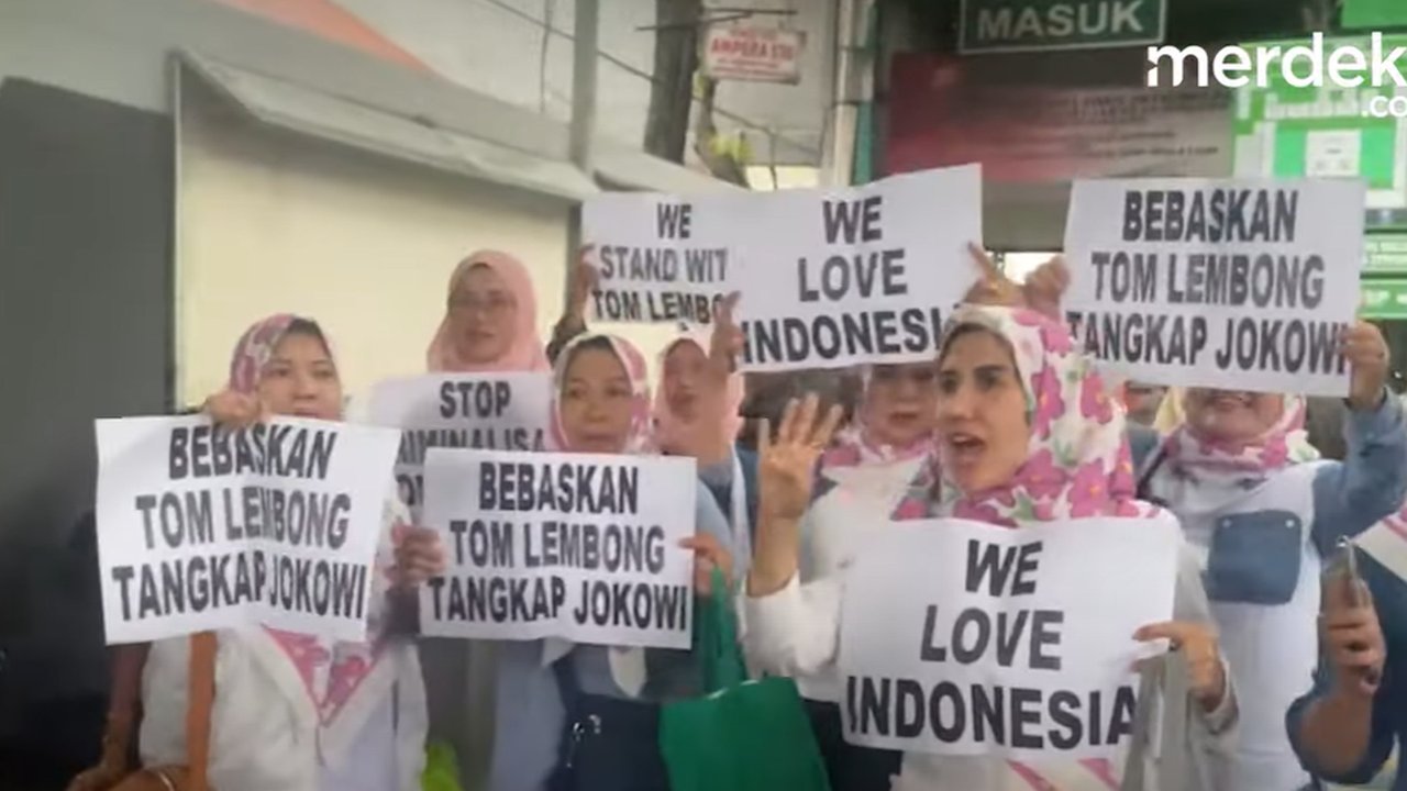 Emosi Emak-Emak Praperadilan Tom Lembong Ditolak