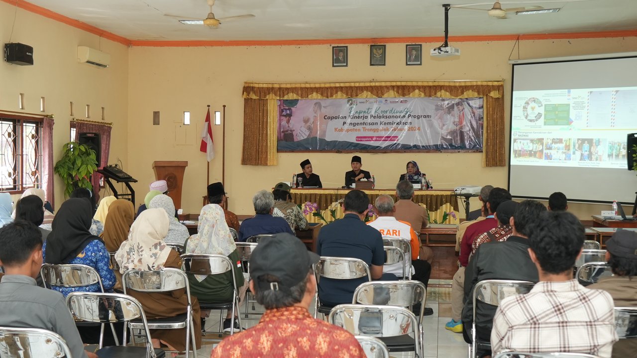 Bupati Mochamad Nur Arifin Saat Rakor Capaian Kinerja Penurunan Kemiskinan Kabupaten Trenggalek tahun 2024