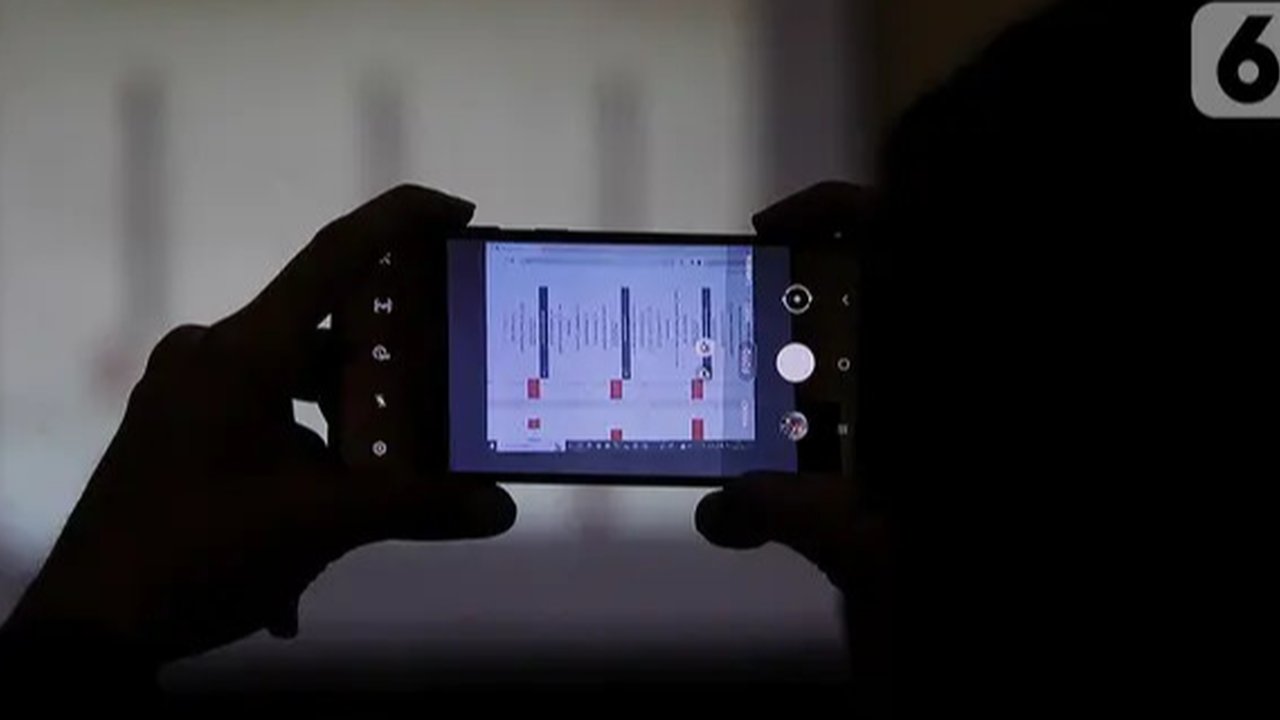 CEO Pilkada.AI Nadia Shabilla mengenalkan salah satu fitur terbaru dari Pilkada.AI yakni Kamar Hitung pada Rabu 30 Oktober 2024 di Jakarta. Kamar Hitung merupakan inovasi di Pilkada.AI yan