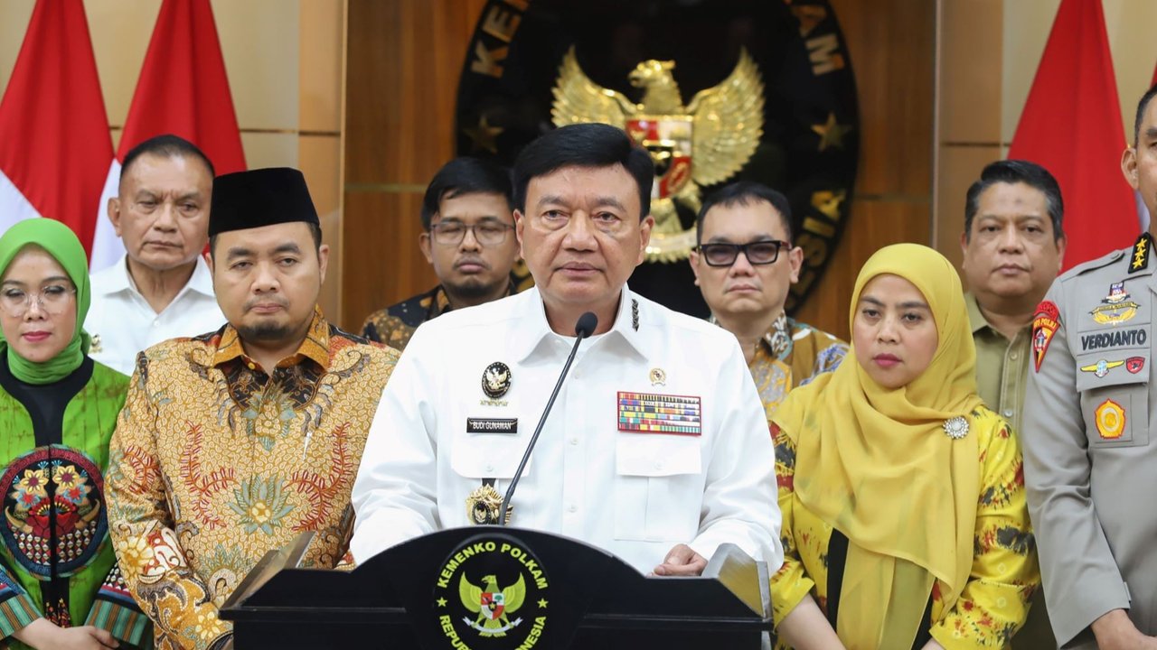 Menko Polkam Budi Gunawan konpers terkait Pilkada Serentak 2024