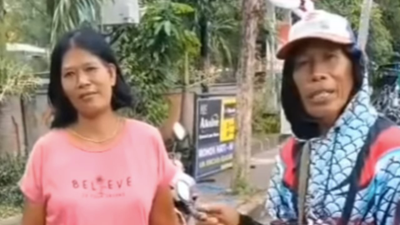 pria salah ambil motor