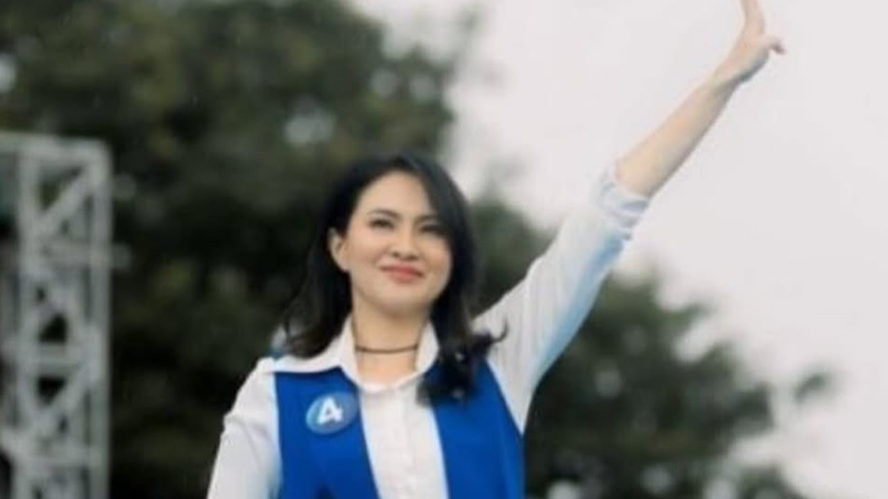 Gantikan Suami hingga Unggul Versi Quick Count
