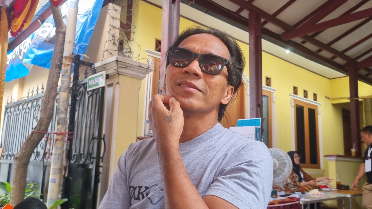 Kaka Slank Kepingin Makan Apa yang Ditanam, Olah Lahan Setengah Hektar Buat Bercocok Tanam