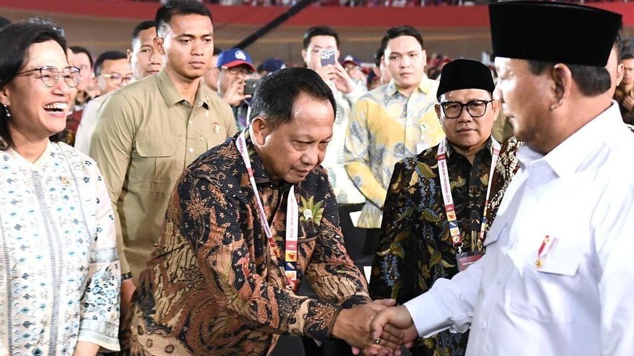 Presiden Prabowo di Acara Hari Guru