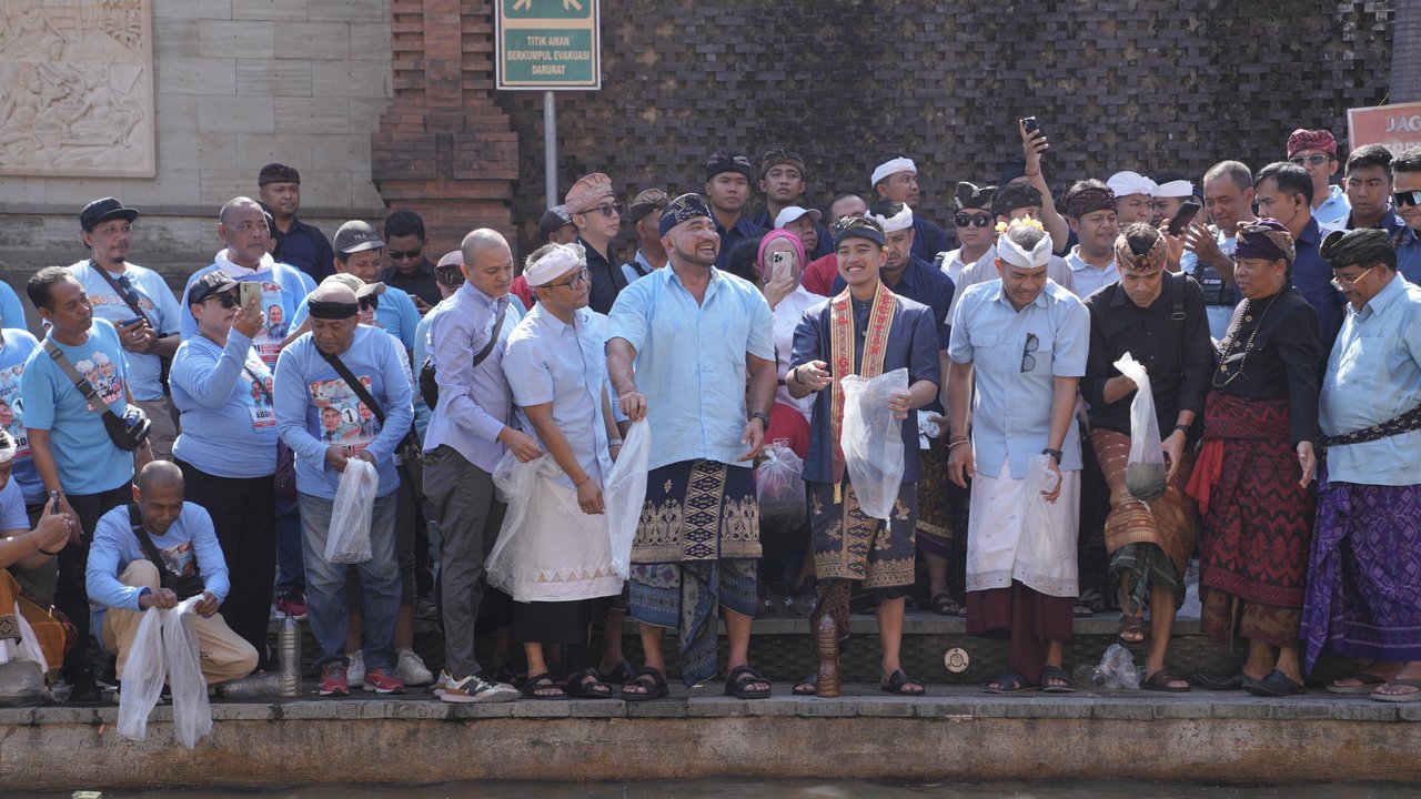 Kaesang Datangi Bali Dukung Gede Ngurah Ambara Putra-I Nengah Yasa Adi Susanto
