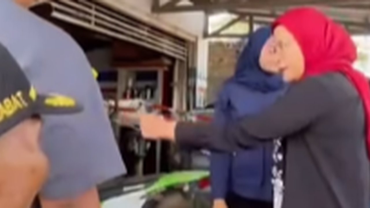 Video Nina Agustina Marah-Marah ke Warga Hingga Ngaku Anak Eks Kapolri Da'i Bachtiar