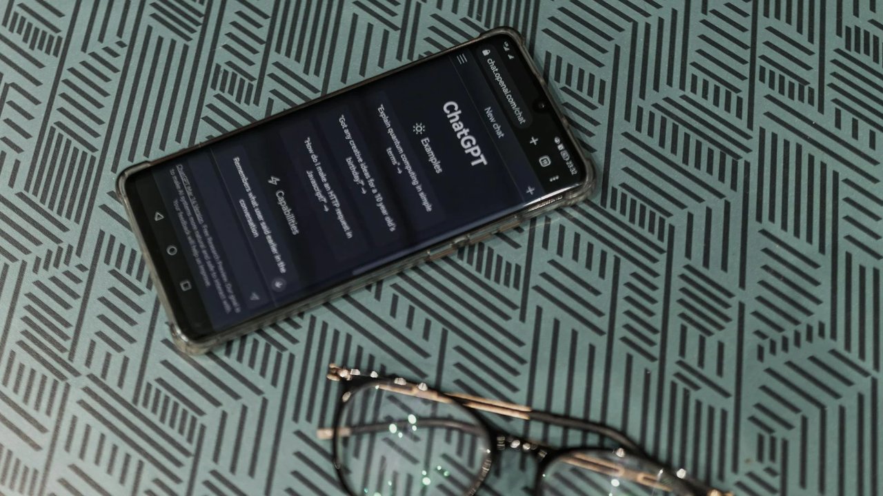 Awas, ChatGPT Bisa Dipakai Buat Penipuan Bank Lewat Suara