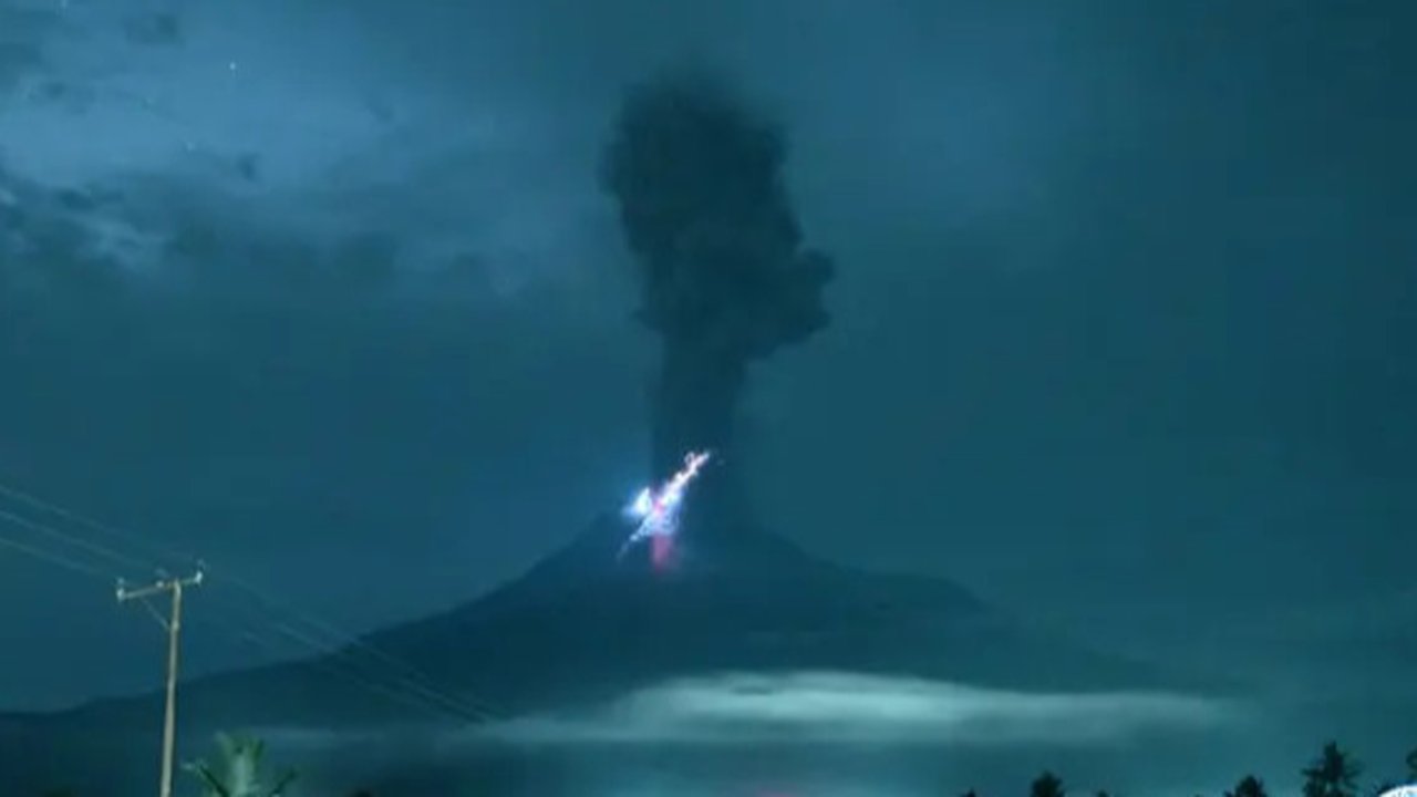 Gunung Lewotobi Meletes, 10 Orang Meninggal Dunia