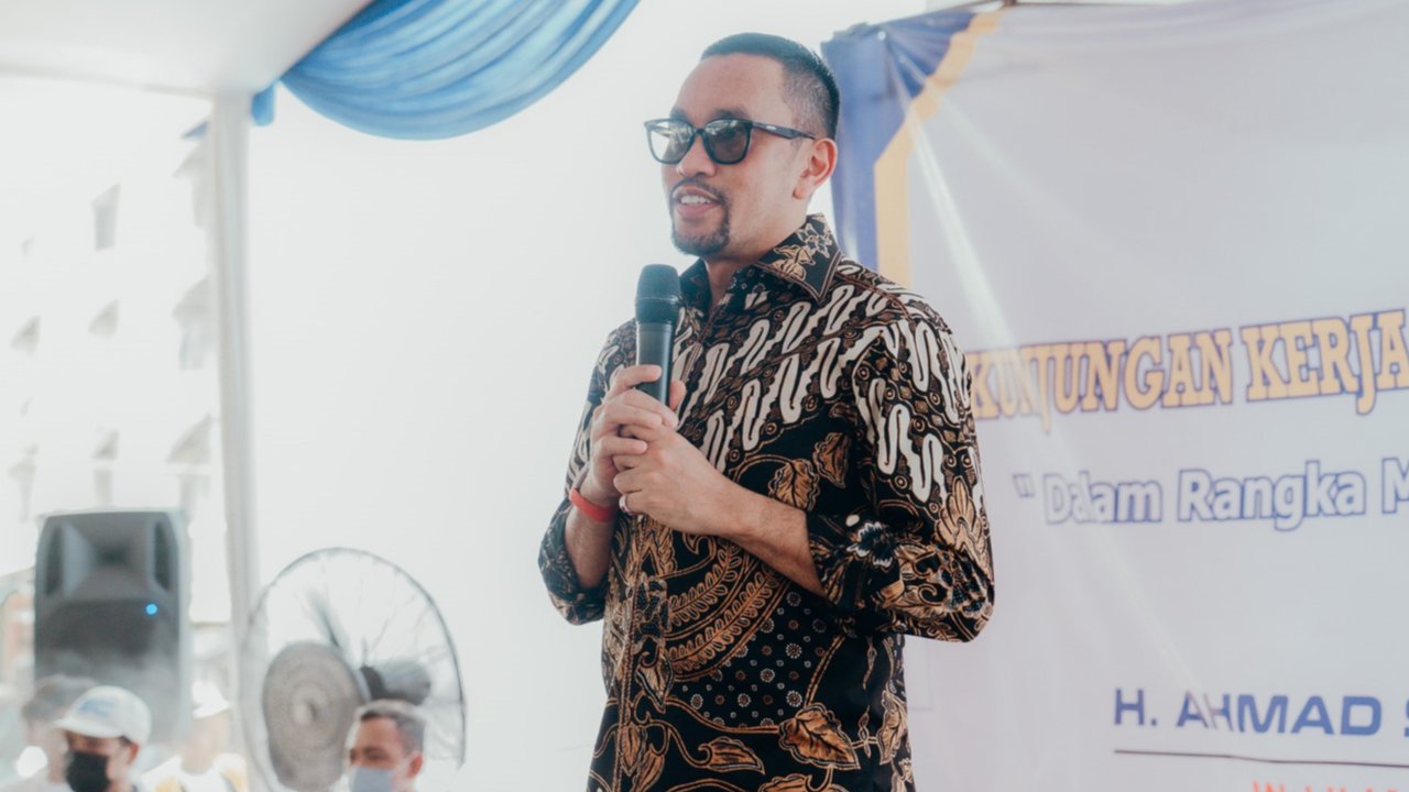 Wakil Ketua Komisi III DPR RI asal Dapil Jakarta Utara dan Jakarta Barat Ahmad Sahroni mengadakan kunjungan kerja reses bersama ribuan warga Kecamatan Pademangan dan Kecamatan Cilincing, Jakarta Utara. (Foto: Istimewa).