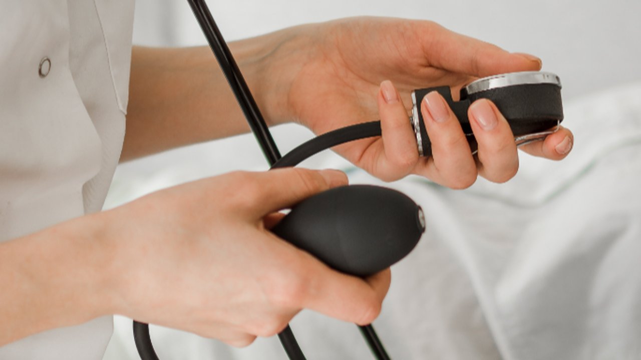 Tips Diet untuk Mengontrol Tekanan Darah Tinggi dengan Pola Makan DASH