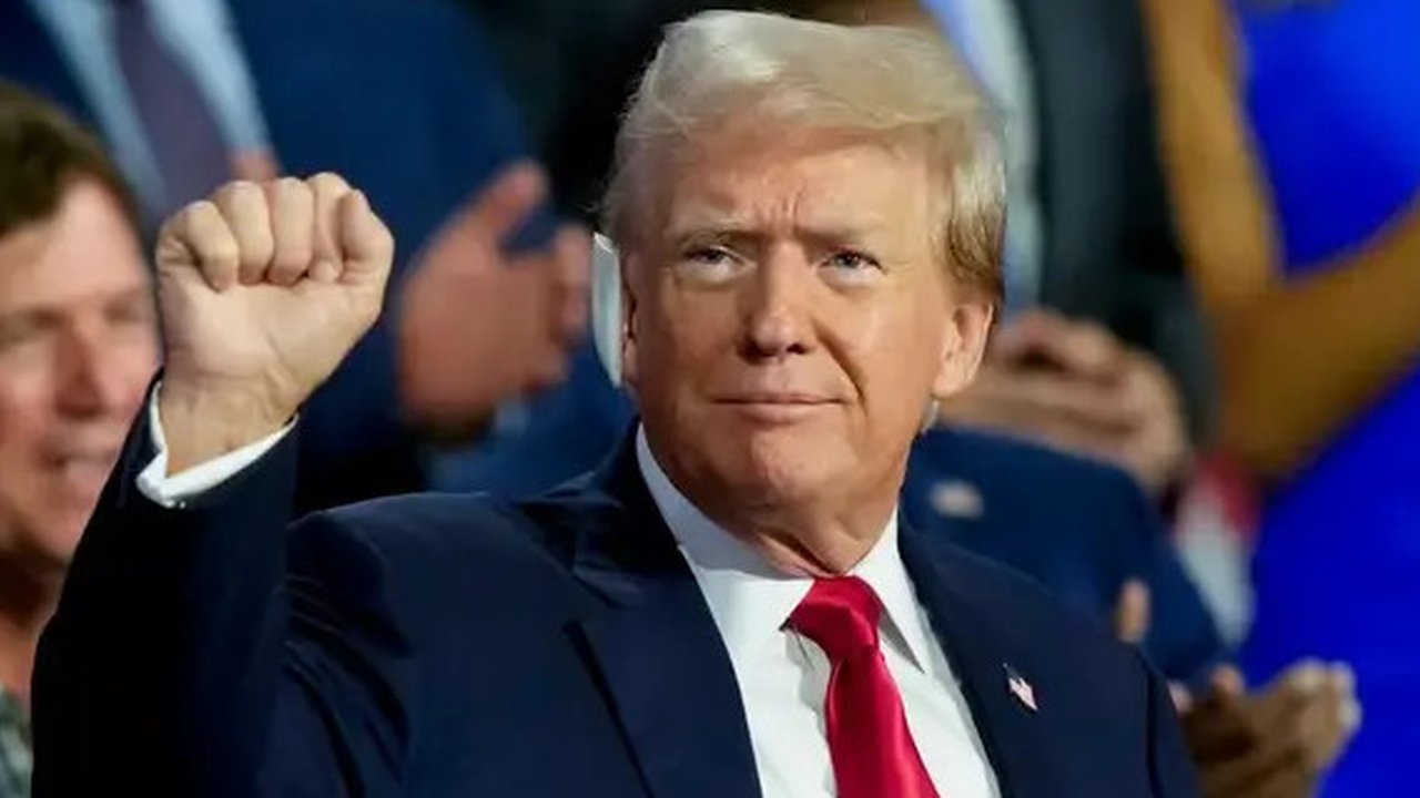 Presiden Donald Trump berbicara tentang hasil pemilihan presiden AS 2020 di Gedung Putih, Kamis (5/11/2020). Hingga saat ini proses penghitungan suara pemilihan presiden Amerika masih berlang
