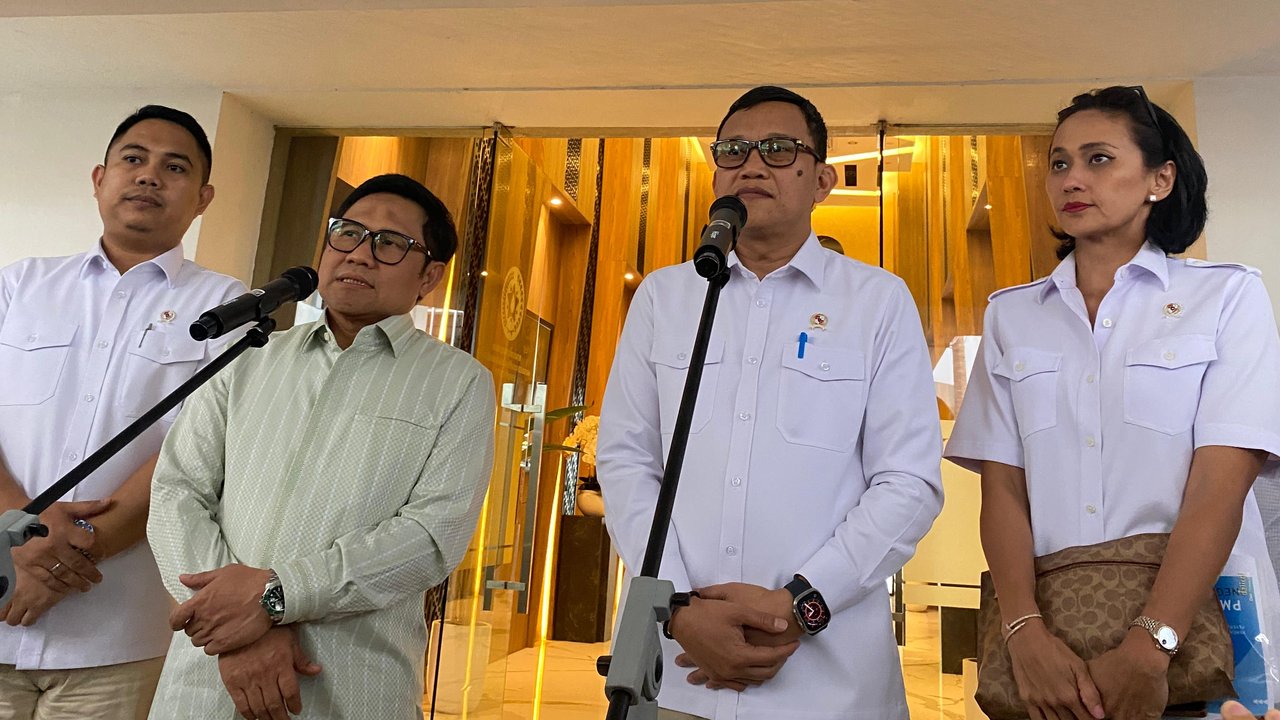 Menteri P2MI Buka-bukaan Penyebab Pekerja Migran Masih Miskin