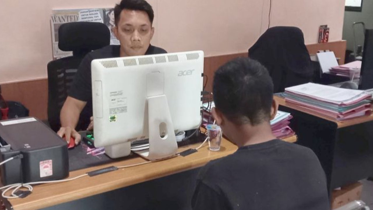 Ayah Laporkan Anak Kandung karena Jual Kasur
