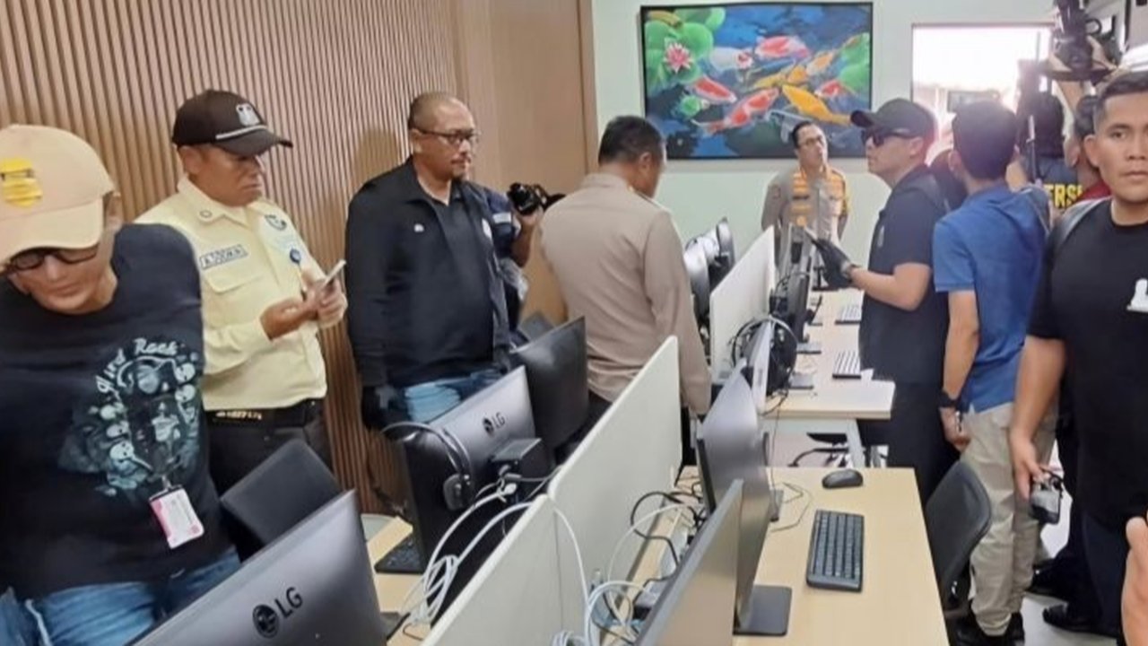 Pegawai Komdigi Bina 1.000 Situs Judi Online