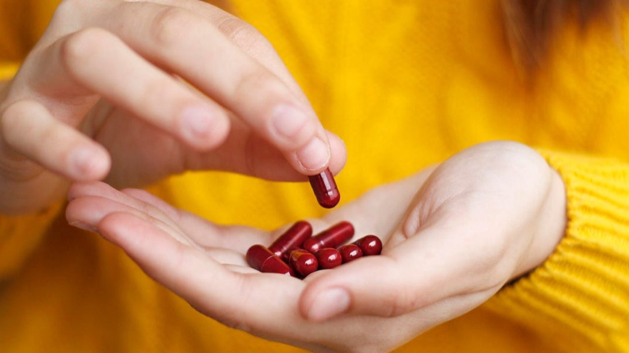When it comes to healthy aging, these are the vitamins and minerals you should focus on.