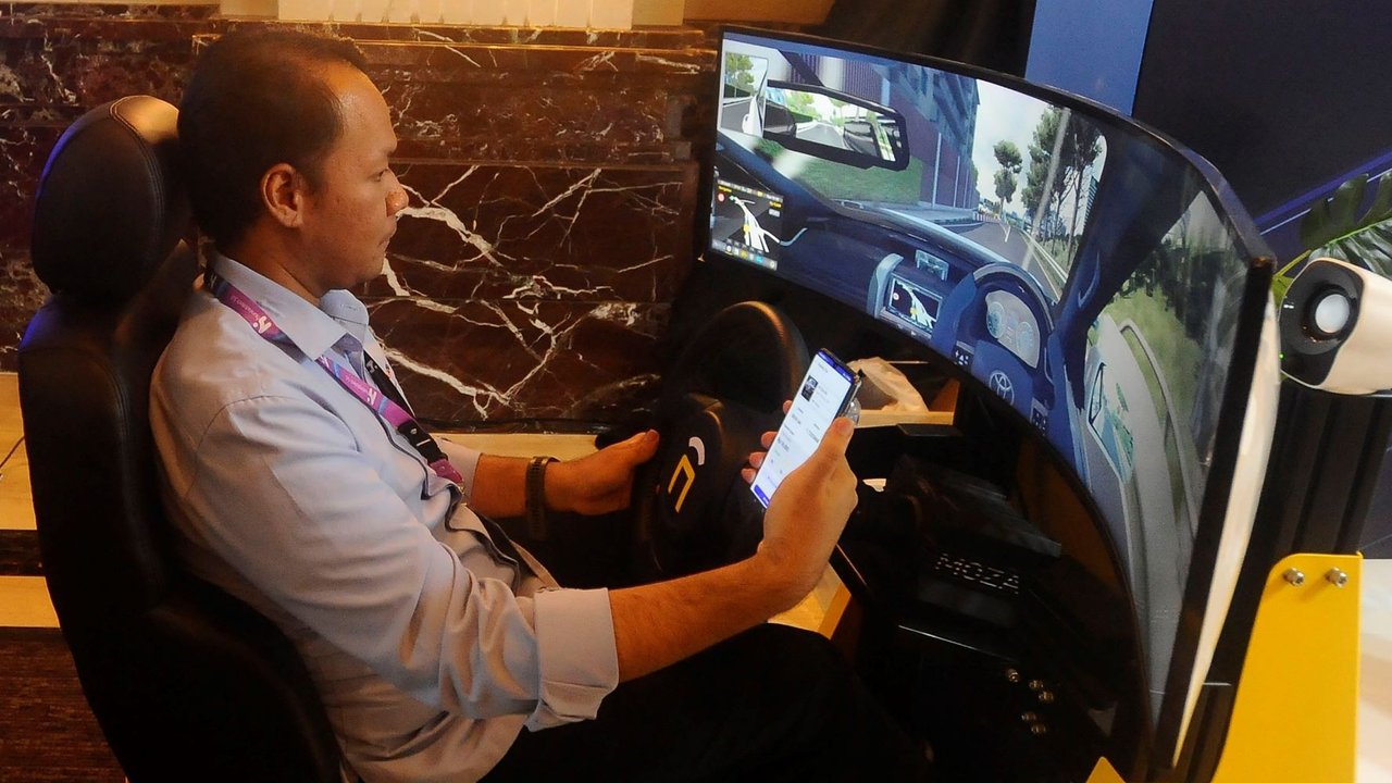 Teknologi pembayaran tol nirsentuh.