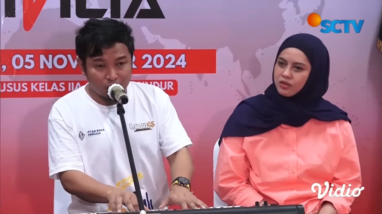 Orangtua dan Sang Istri Bahagia Lihat Zul Zivilia Tetap Semangat Berkarya di Dalam Lapas
