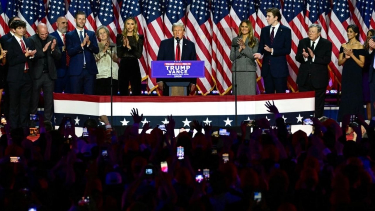 VOA memproyeksikan bahwa mantan Presiden Amerika Donald Trump telah mengalahkan Wakil Presiden Kamala Harris menyusul kemenangan di beberapa negara bagian penting.