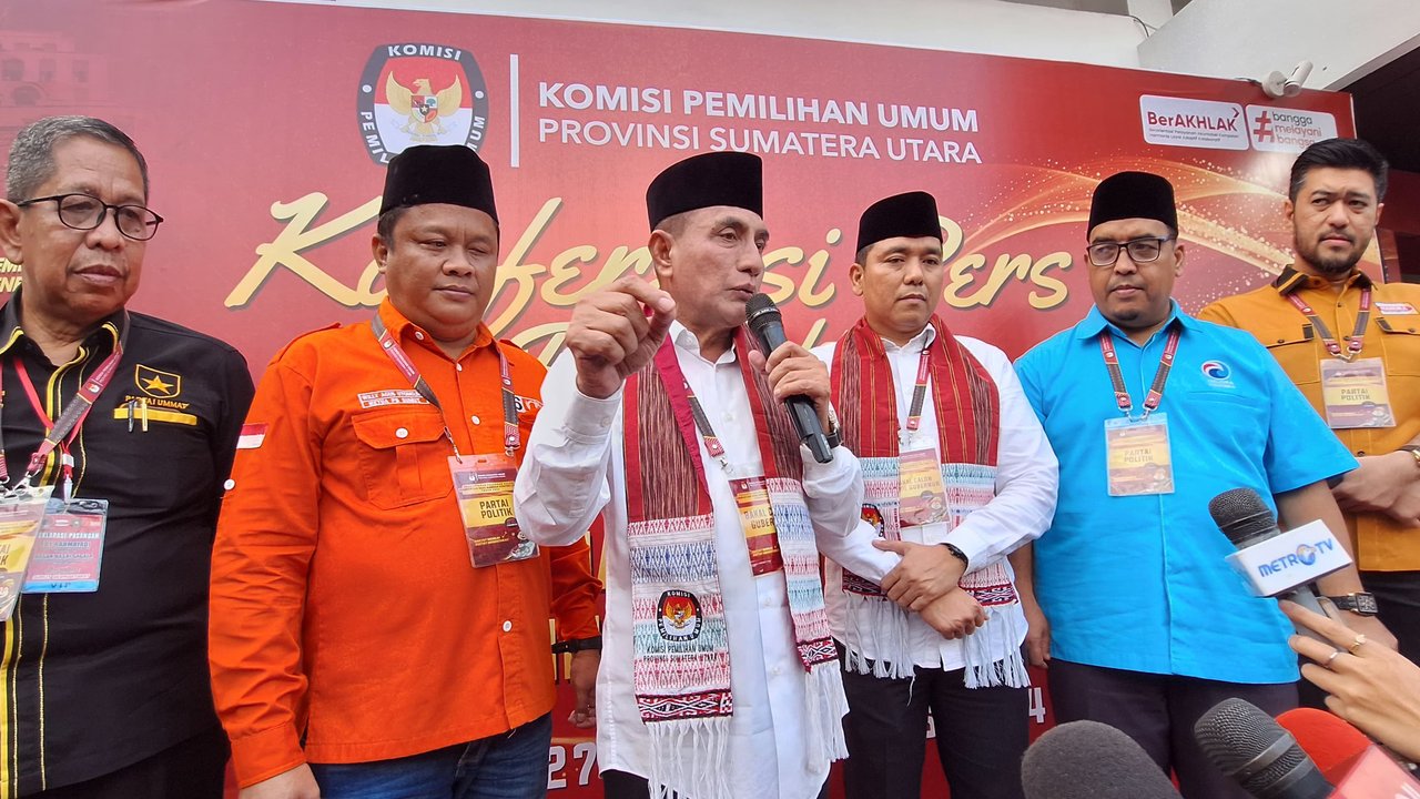 Edy Rahmayadi dan Hasan Basri Sagala mendaftar ke KPU Sumut