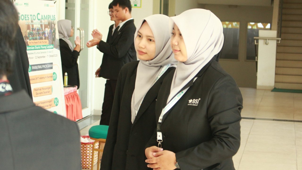 PT Bank Syariah Indonesia Tbk (BSI) akan kembali membuka pendaftaran beasiswa lewat program BSI Scholarship 2024 yang akan diluncurkan pada kegiatan BSI International Expo yang akan dilaksanakan pada 20-23 Juni 2024 di JCC Senayan Jakarta. (Dok. BSI)
