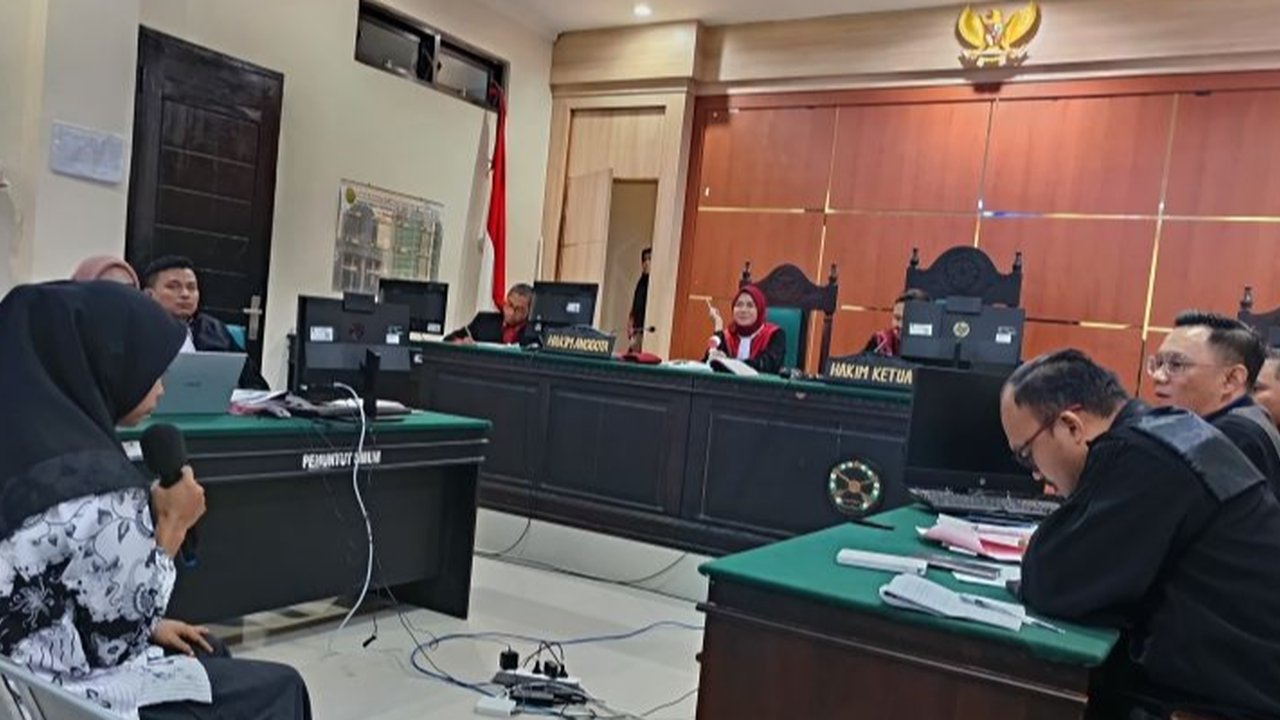 guru supriyani diperiksa propam