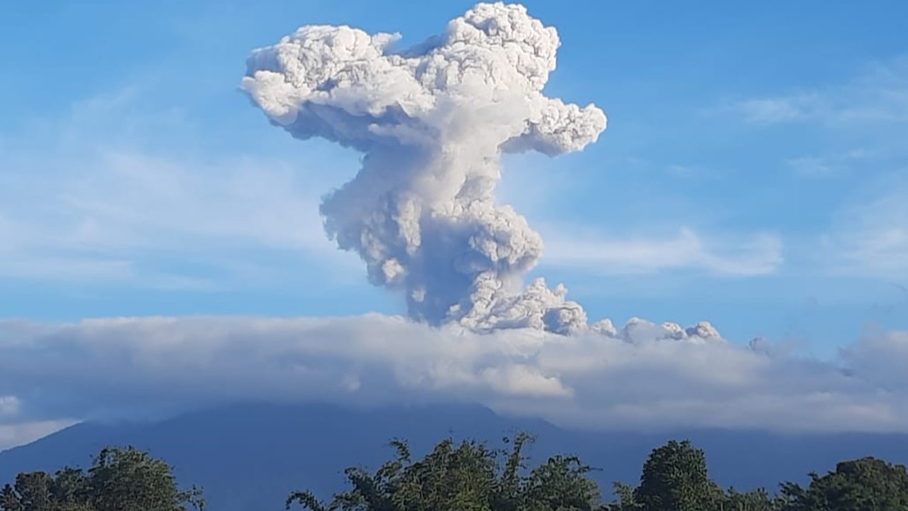Erupsi Gunung Marapi, Sabtu (26/10/2024). (Liputan6.com/ ist)