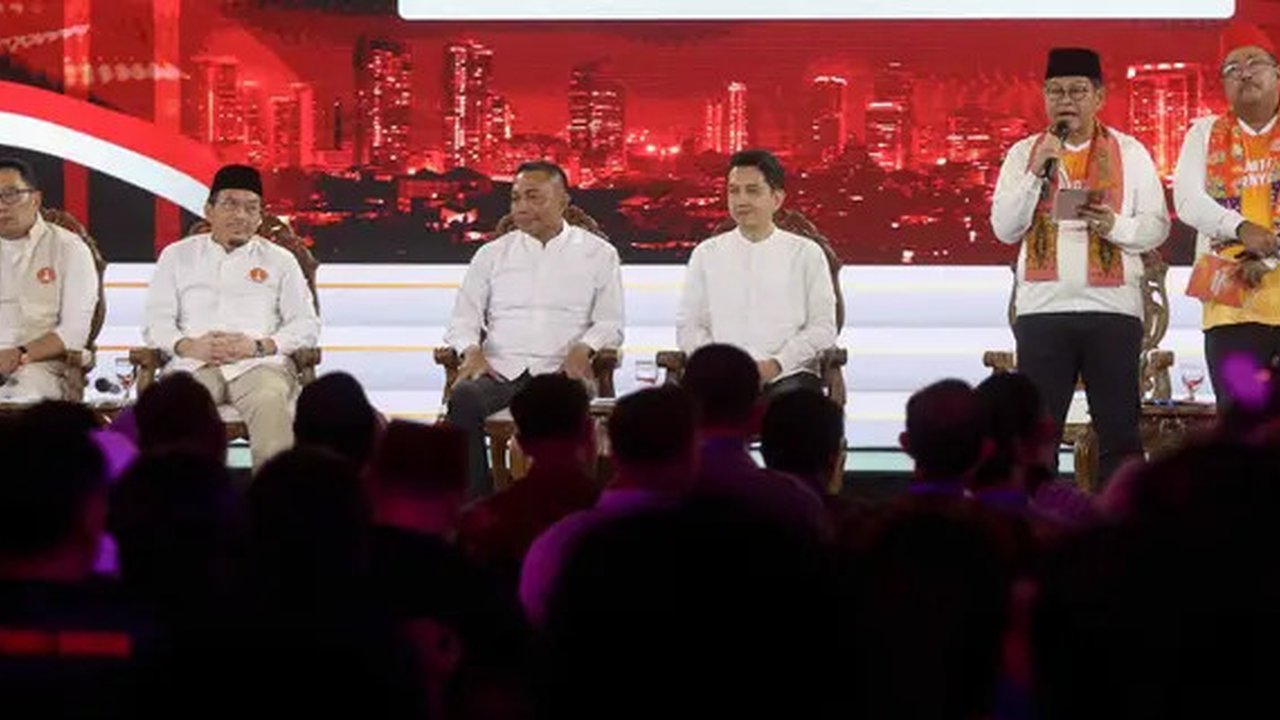 <p>Pasangan Calon Pemilihan Kepala Daerah Jakarta atau Paslon Pilkada Jakarta 2024 nomor urut 3 Pramono Anung-Rano Karno dalam debat perdana Pilkada Jakarta 2024, Minggu (6/10/2024) di JIExpo Kemayoran, Jakarta Pusat. (YouTube KPU Provinsi Jakarta)</p>
