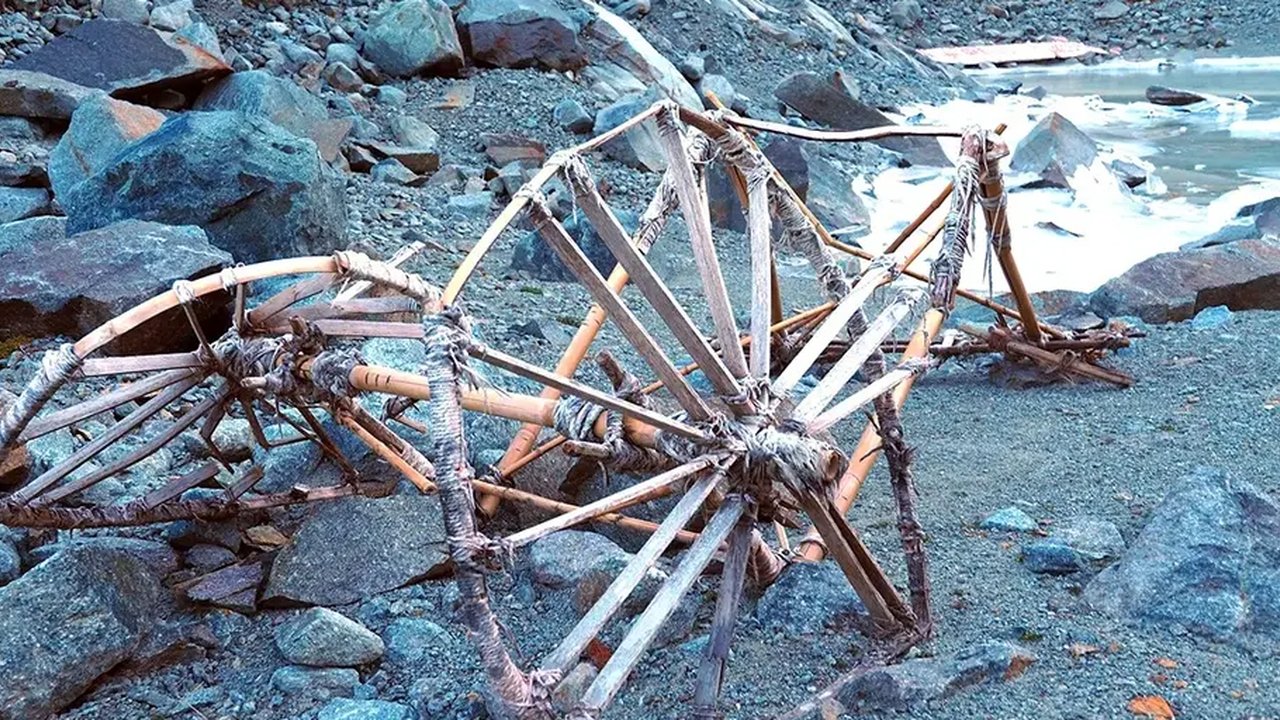 kereta bambu di alpen