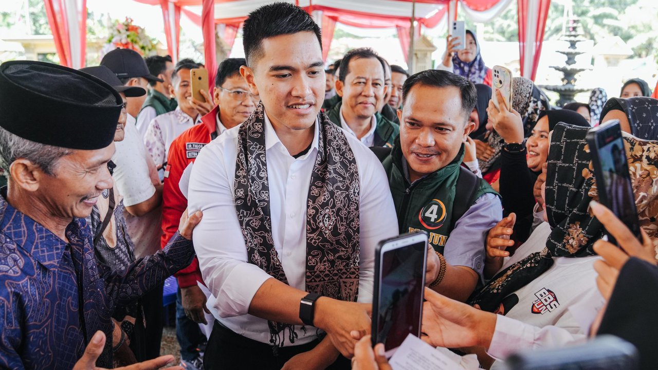 Kampanyekan Bambang Bayu Suseno-Jun Mahir