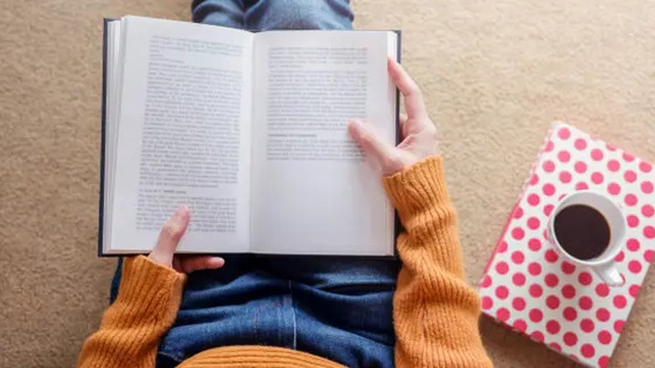 Ilustrasi Membaca Buku Credit: pexels.com/Namera