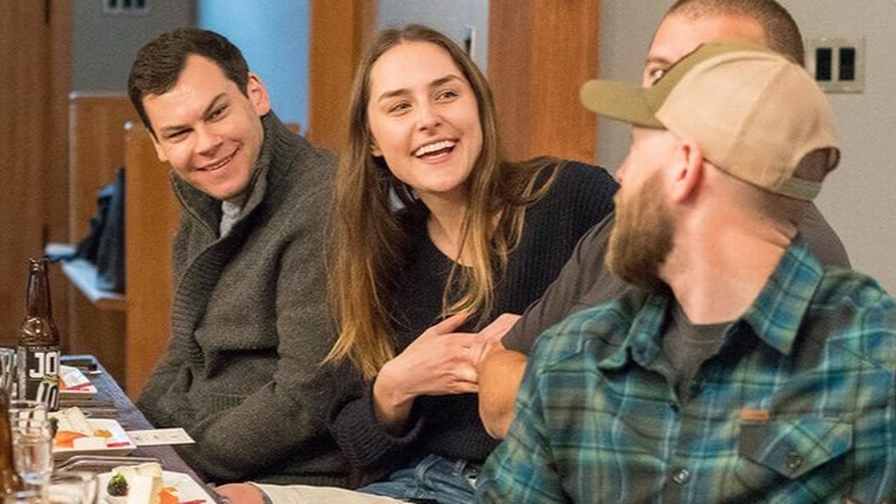 6 Cara Memulai Obrolan Tanpa Canggung dan Basa-Basi Fisik, Dijamin Langsung Nyambung!