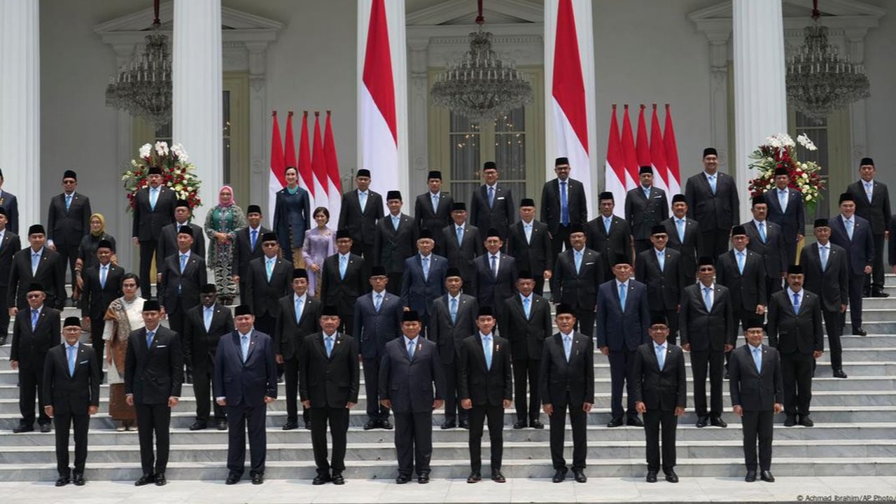 Prabowo Pimpin Sidang Kabinet Paripurna