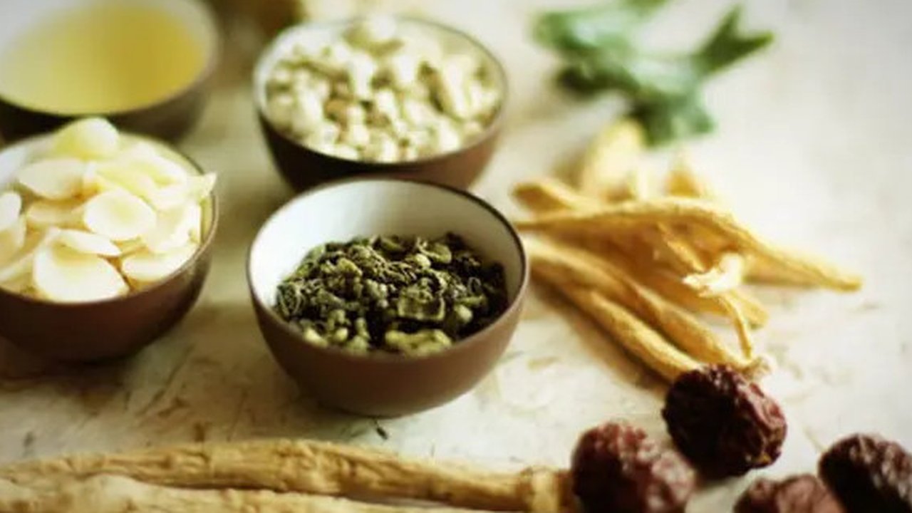 Resep Jamu Penurun Kolesterol  Herbal di Rumah untuk Kesehatan Tubuh yang Optimal