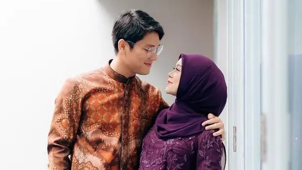 Resmi Menyandang Gelar Sarjana, Baby Bump Lesti Kejora di Momen Wisuda Curi Perhatian