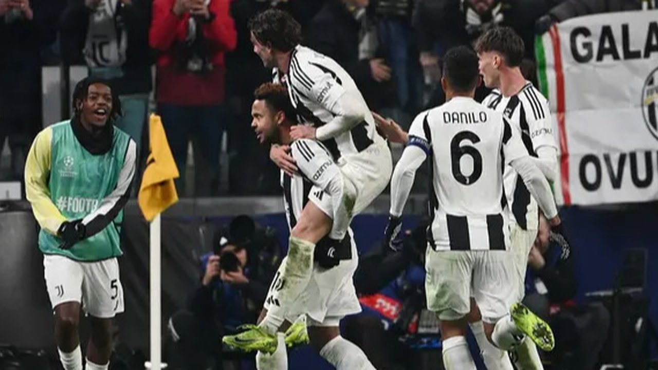 FOTO: Momen Manchester City Hancur Lebur Digilas Juventus