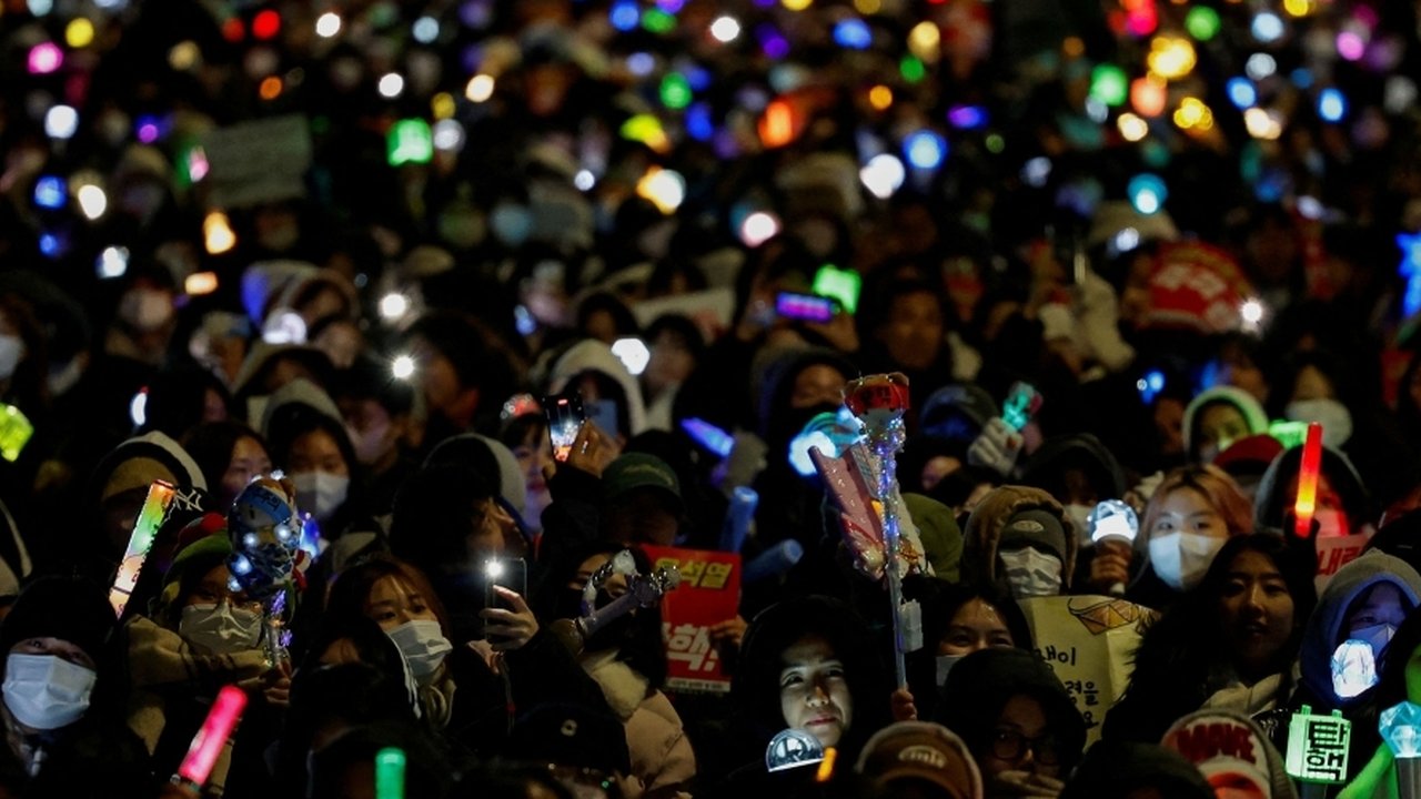 APT. Song Becomes South Korea's Martial Law Anthem