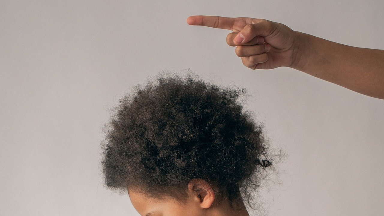 Ilustrasi Memarahi Anak