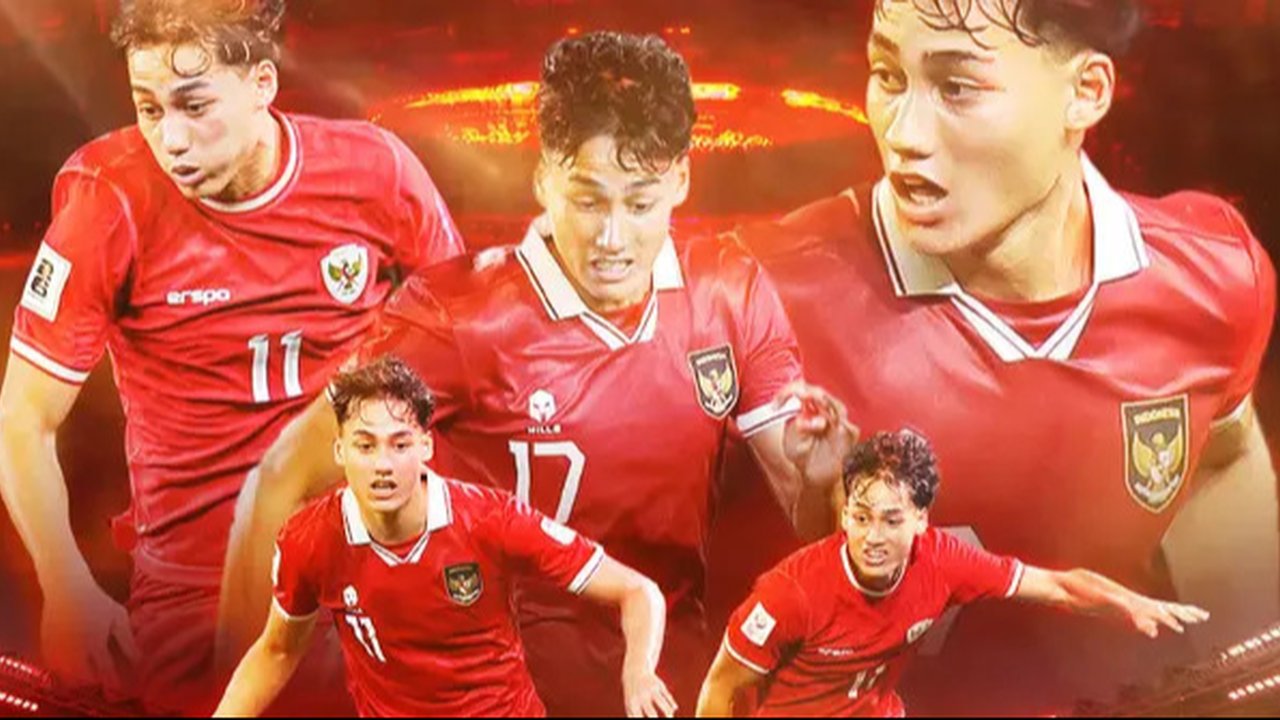 Pemain Timnas Indonesia, Pratama Arhan (tengah), melakukan lemparan bola kedalam saat pertandingan FIFA Matchday 2023 melawan Timnas Argentina di Stadion Utama Gelora Bung Karno,